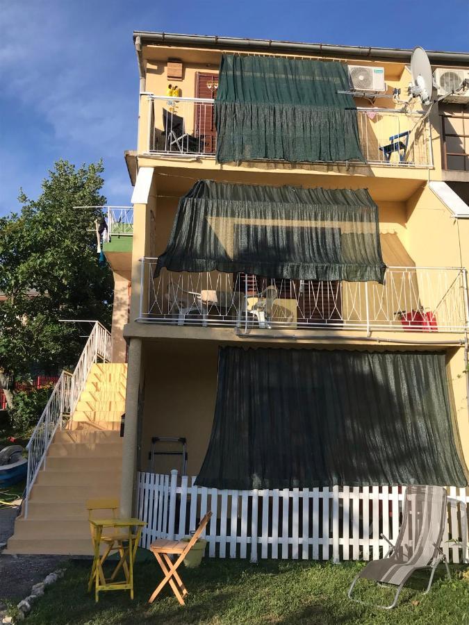 Redhill Apartment
